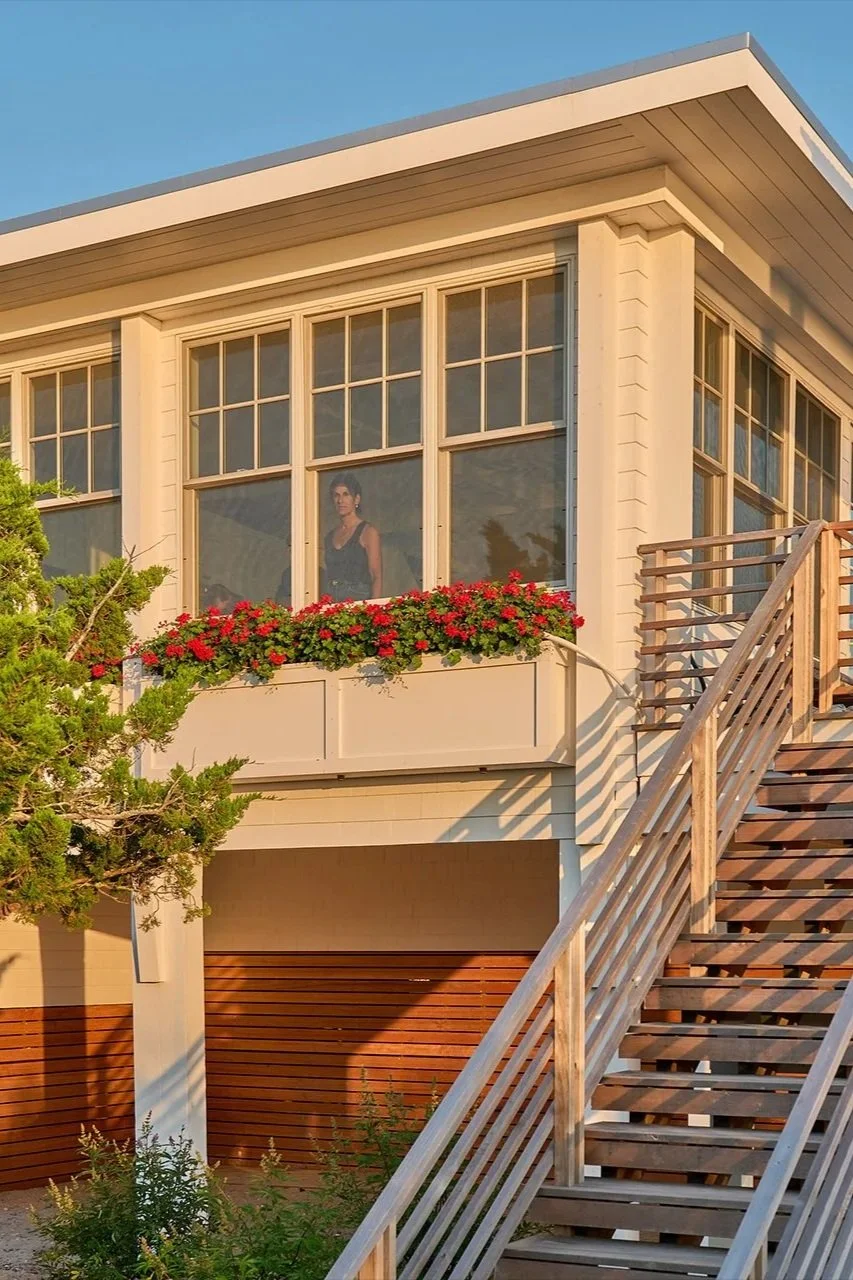 3-SLOOP-Entry-Stair.jpg