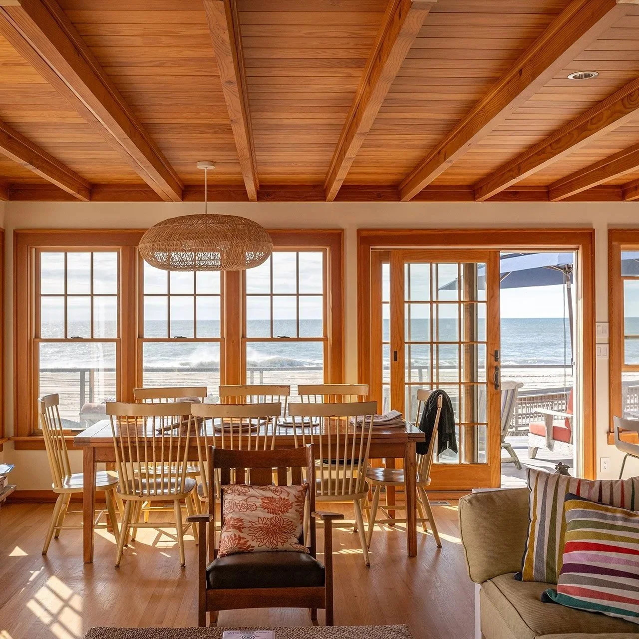 3-REFFOLD-Dining-View-1.jpg