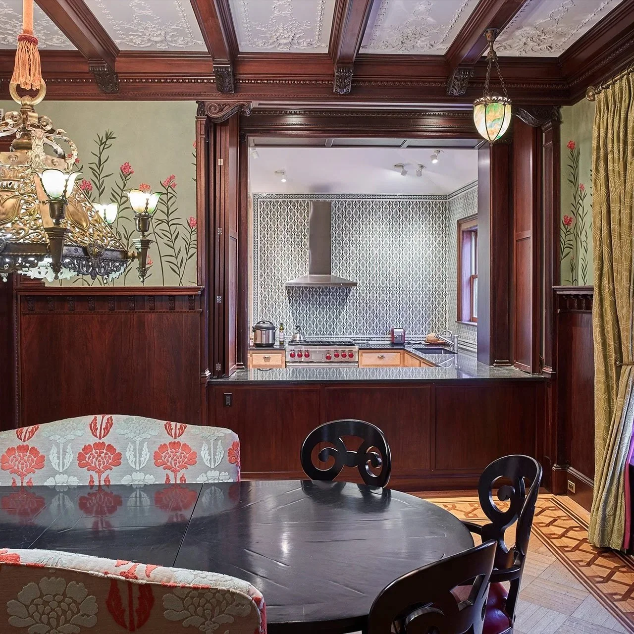 8-PPW-Dining-and-KItchen-View-1.jpg