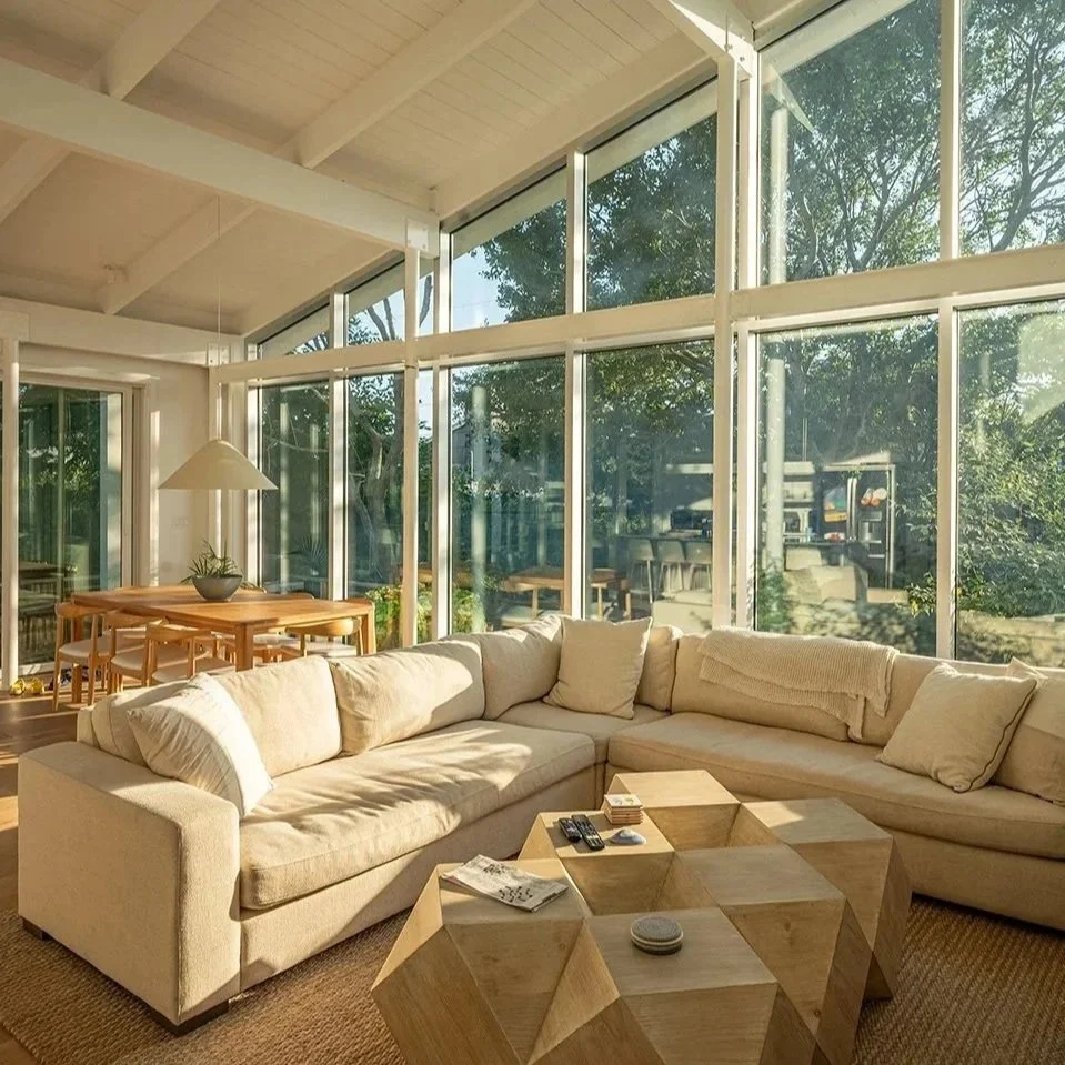 6-CENTRAL-Living-Area.jpg