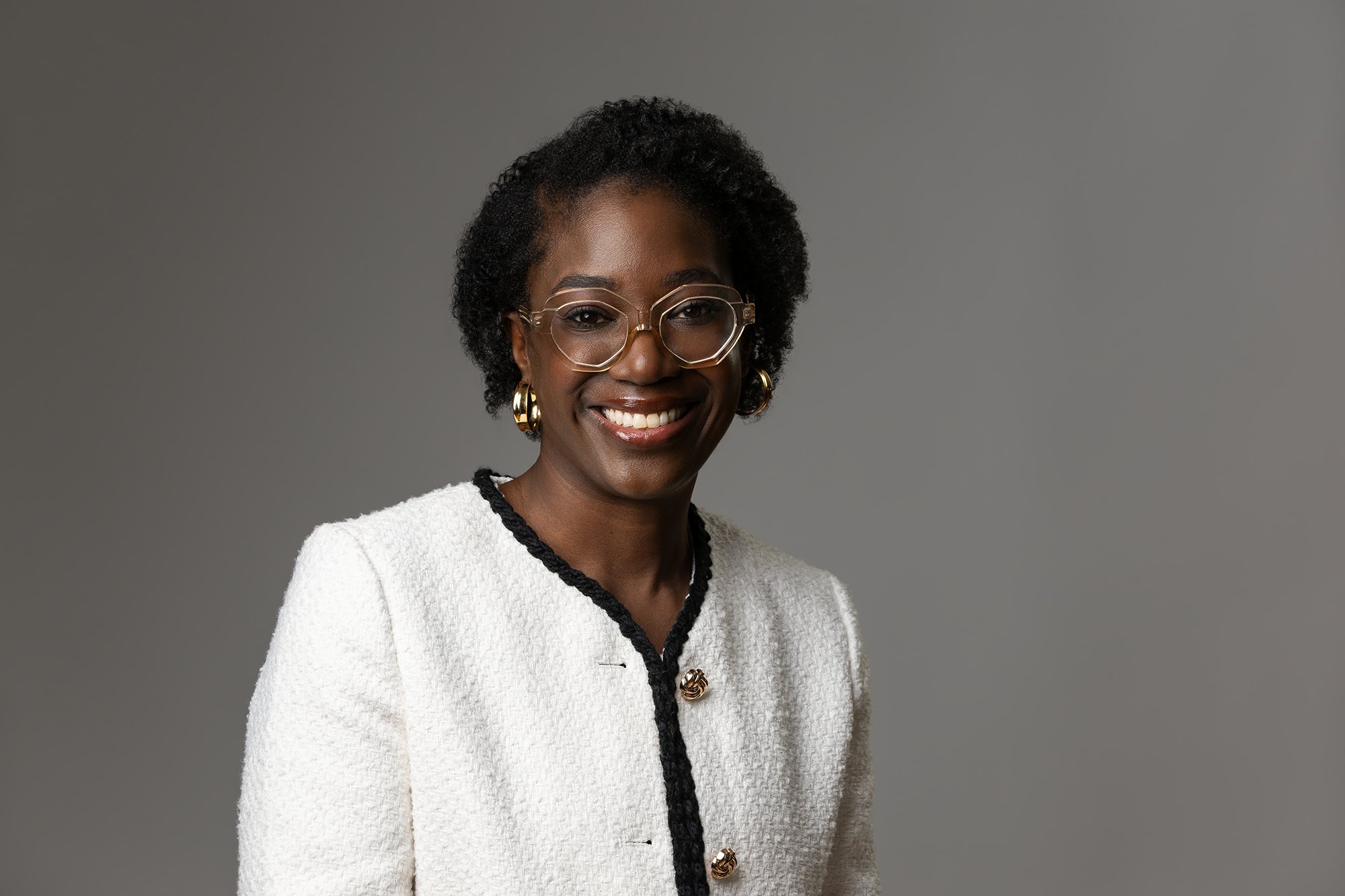 Kejina Robinson Headshot 2026_Low res.jpg