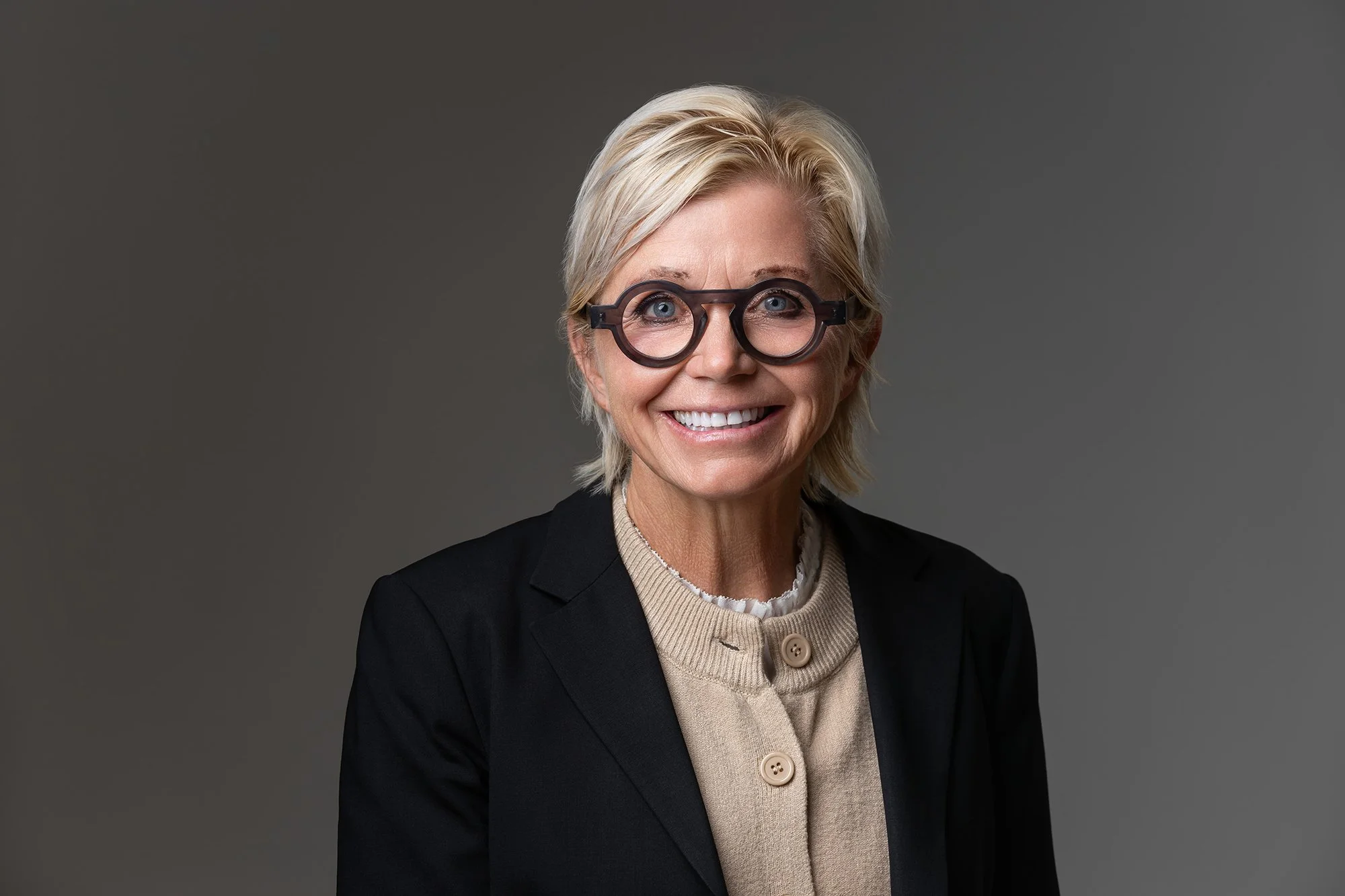 Patti Morris Headshot 2026_Low Res.jpg