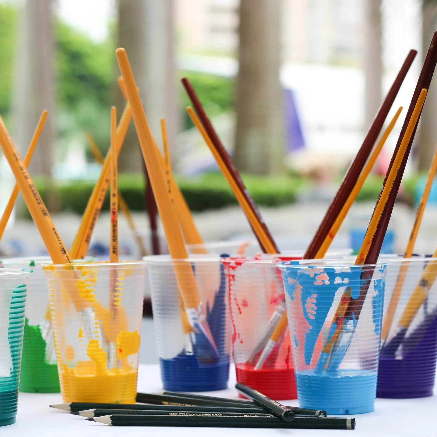 art-art-materials-artistic-542556.jpg