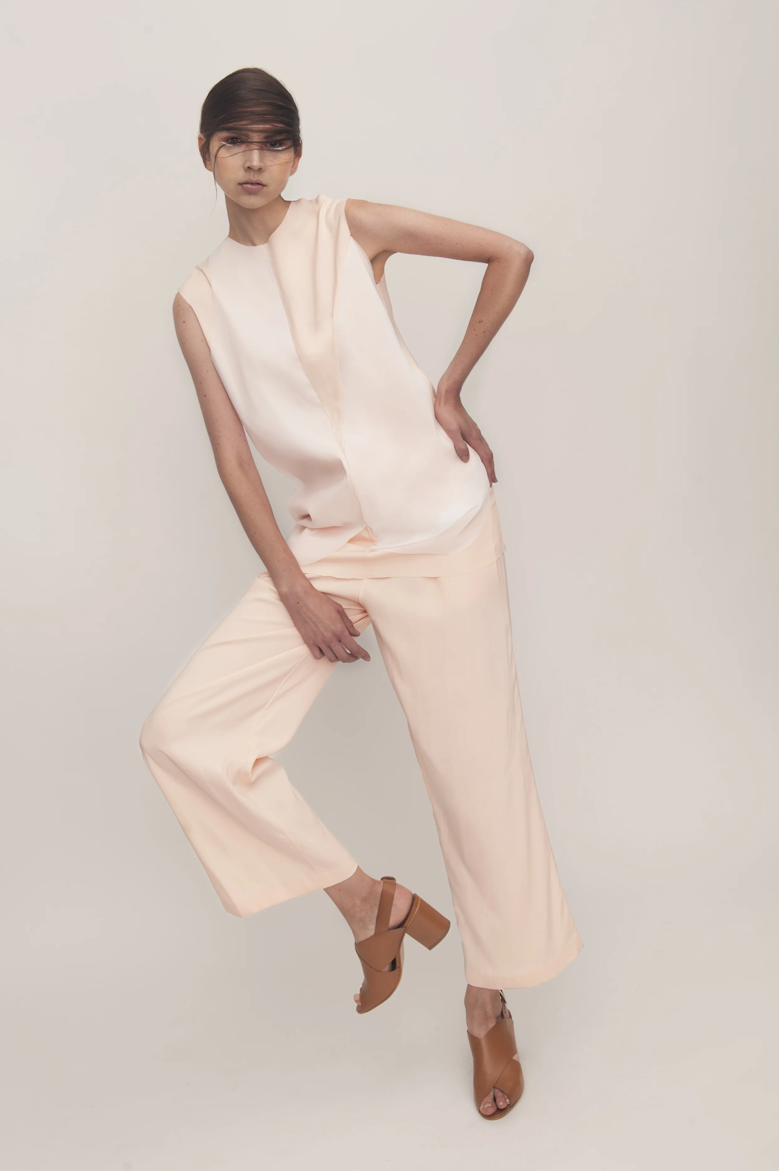 Atulier_Lookbook-3.jpg