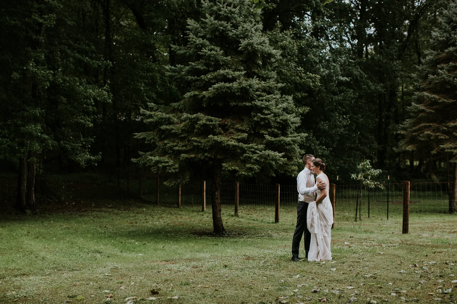 washington-dc-backyard-home-wedding-photography 23.jpg