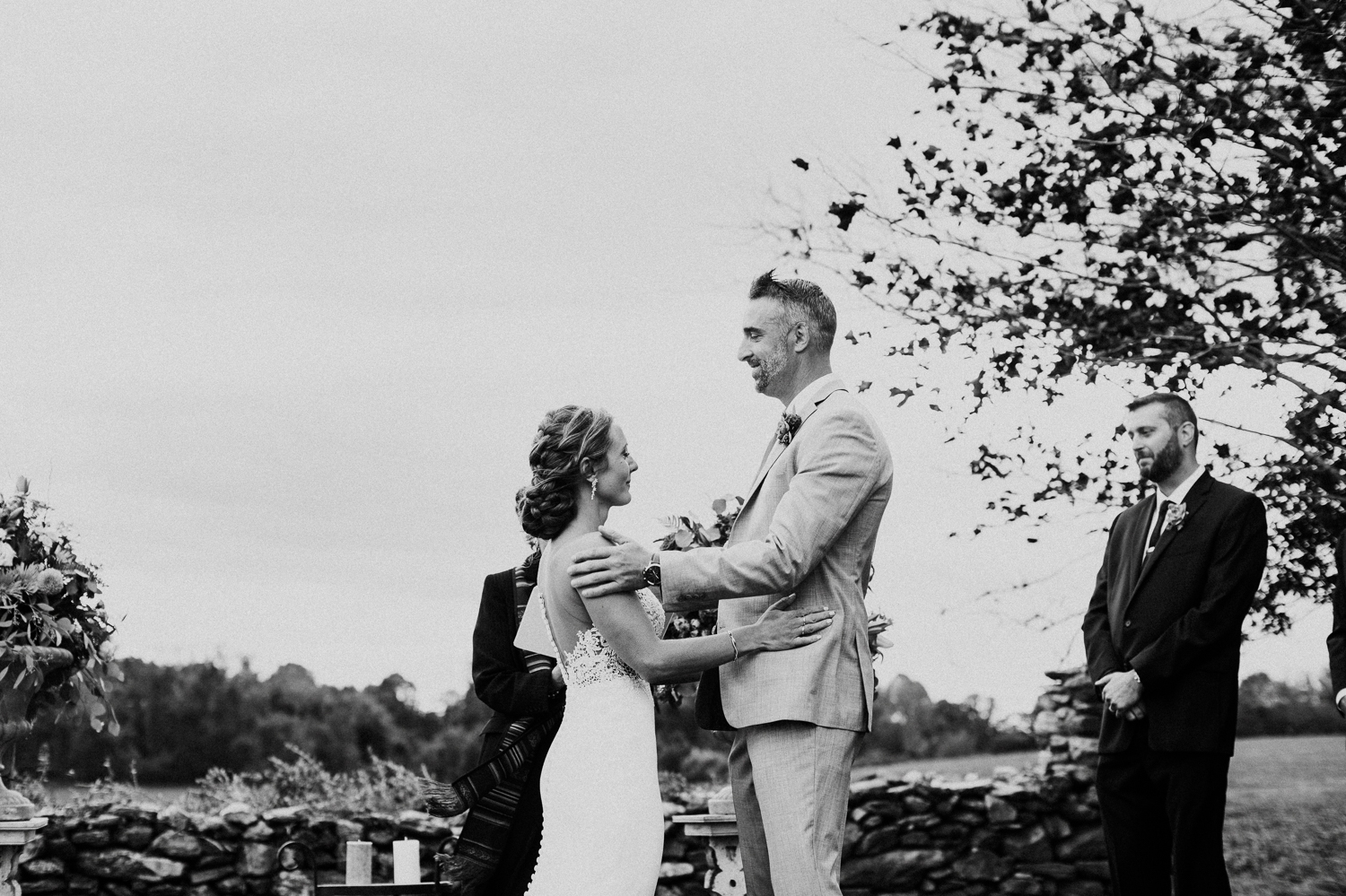 phoenix-maryland-barn-silo-hill-wedding-photographer 10.jpg
