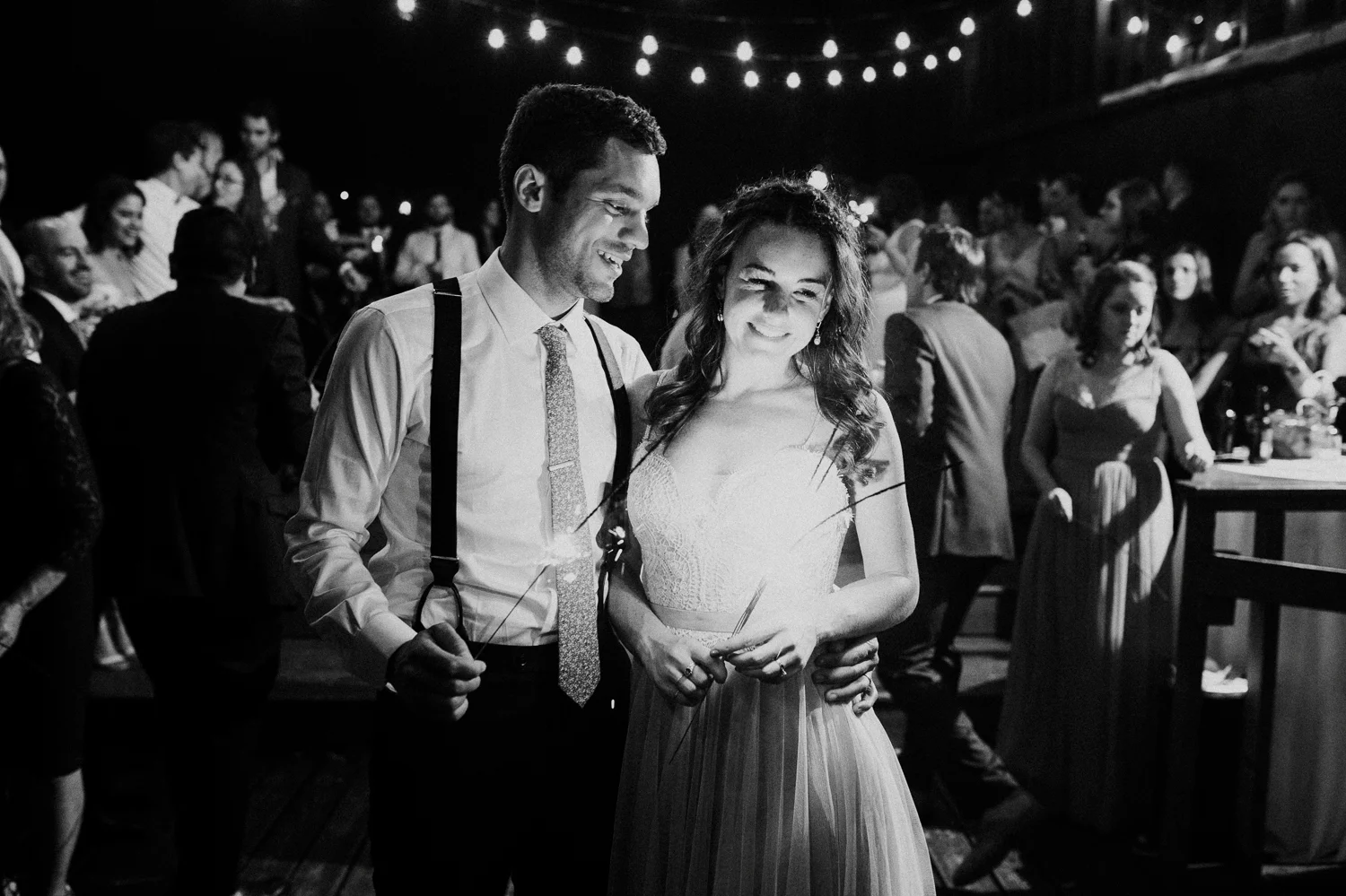 greenpoint-loft-brooklyn-new-york-wedding-photographer-reception 37.jpg