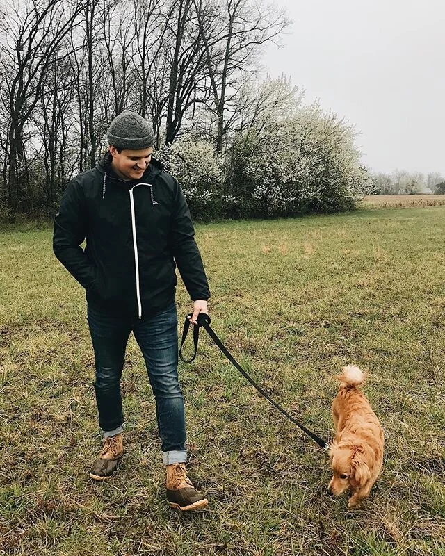 Sunday morning is usually dog park time so we improvised &amp; took @copeland.doodle over to my in-laws farm down the street. 
Off leash training is scary for a first time dog owner like myself. Especially on 40+ acres surrounded by other farmland bu