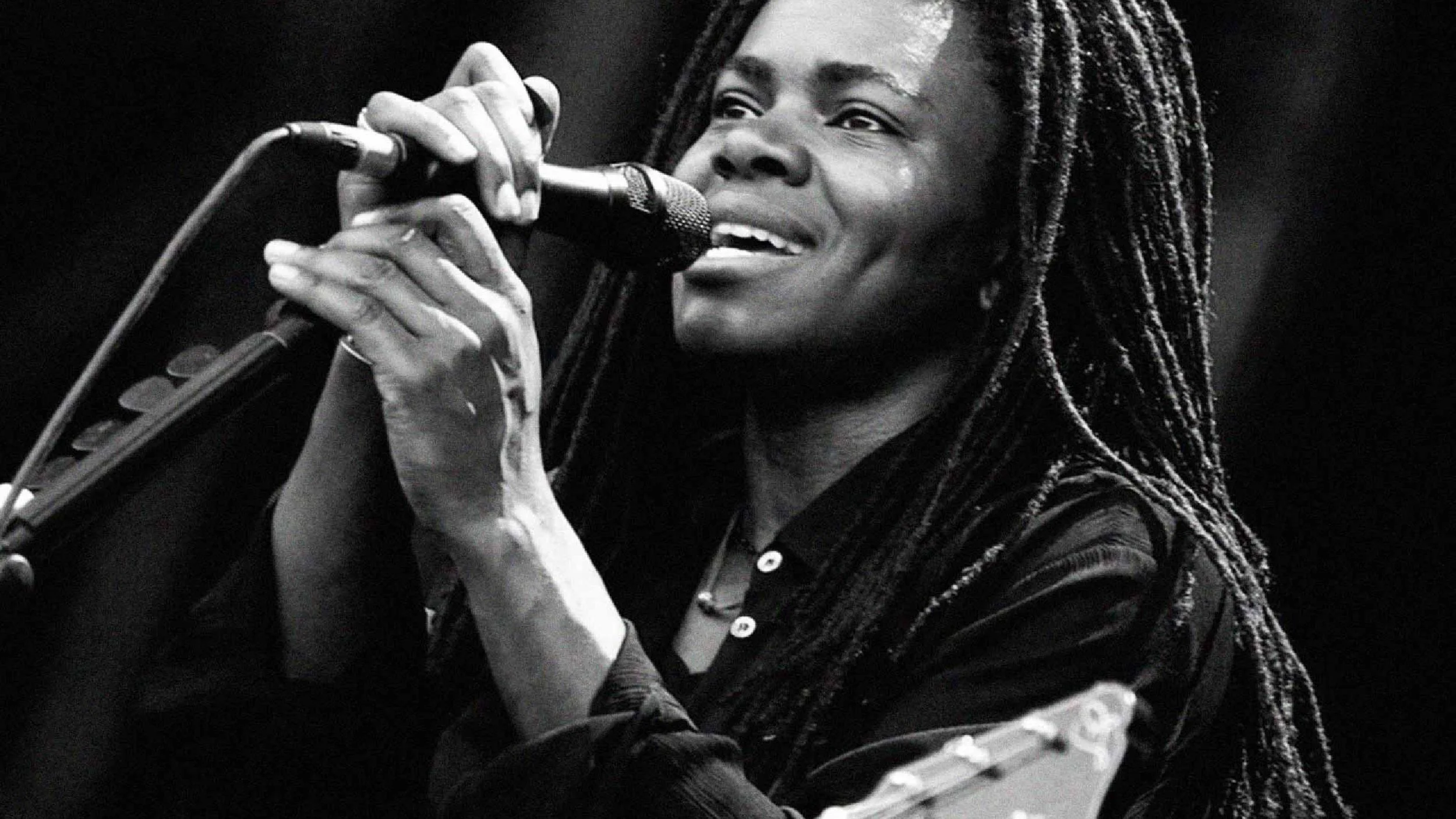 tracy-chapman-1522918701.52.2560x1440.jpg