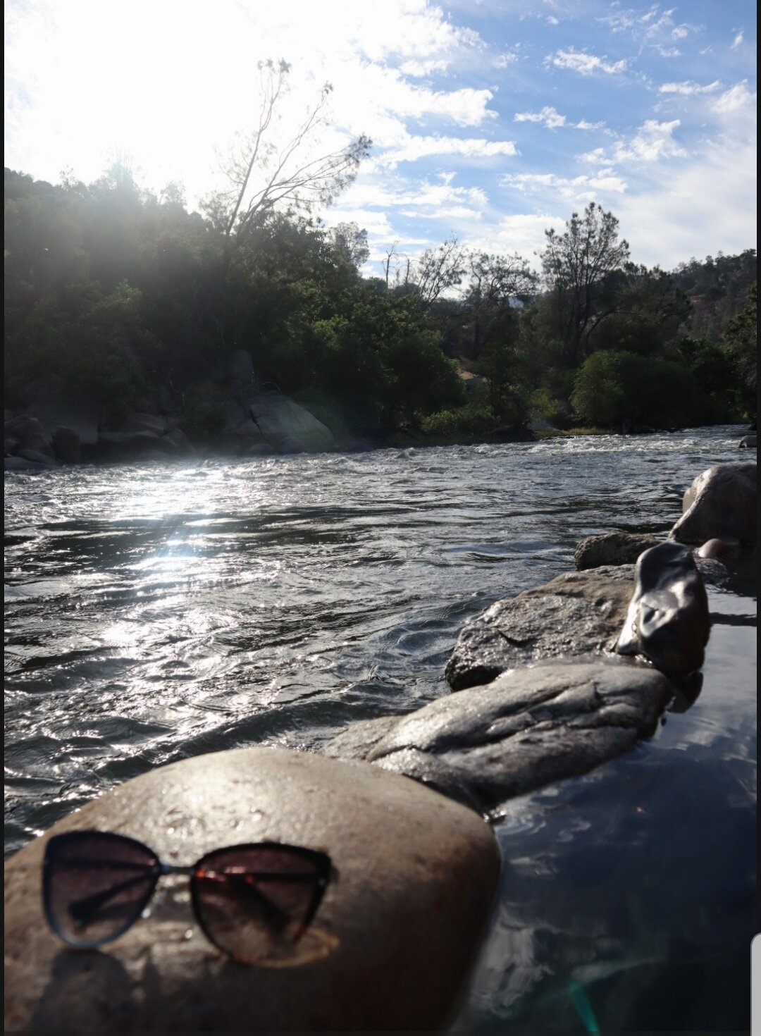 Screenshot_20210604-231033_Camera Connect.jpg