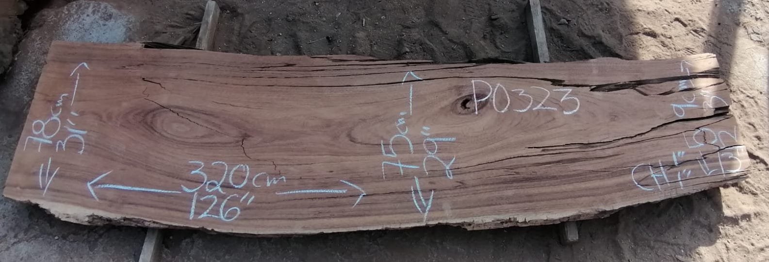 P-0323.jpeg