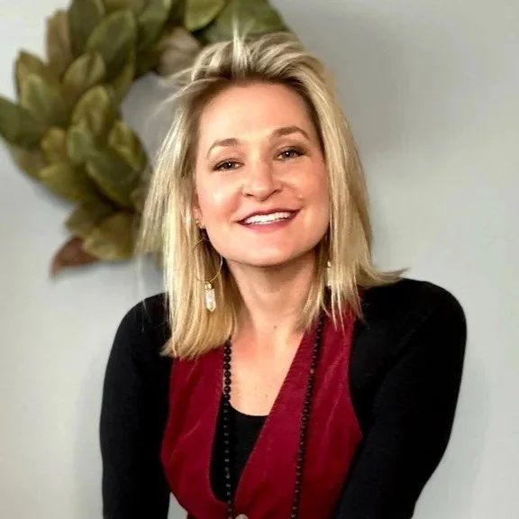 Meet Jessica! 

We are so excited to have Jess Colson join our WGY teacher community! 🙌

Jessica is originally from Northern Washington state. She is married and has two boys, a golden retriever and a calico cat. She holds a double bachelors degree 