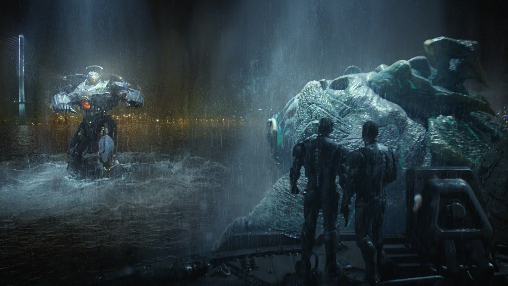 Zack Snyder's Maybe Bigger, But del Toro Knows How To Use It