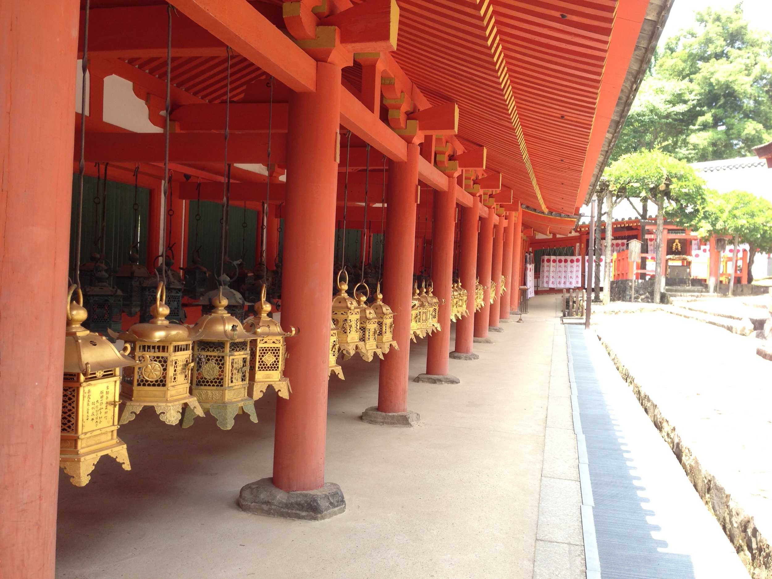 japan temple.jpg