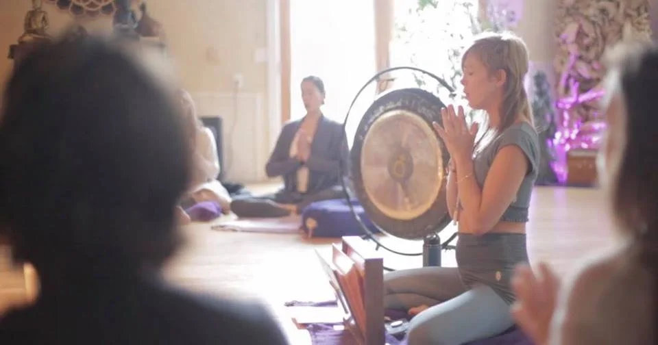 kirtan.jpg