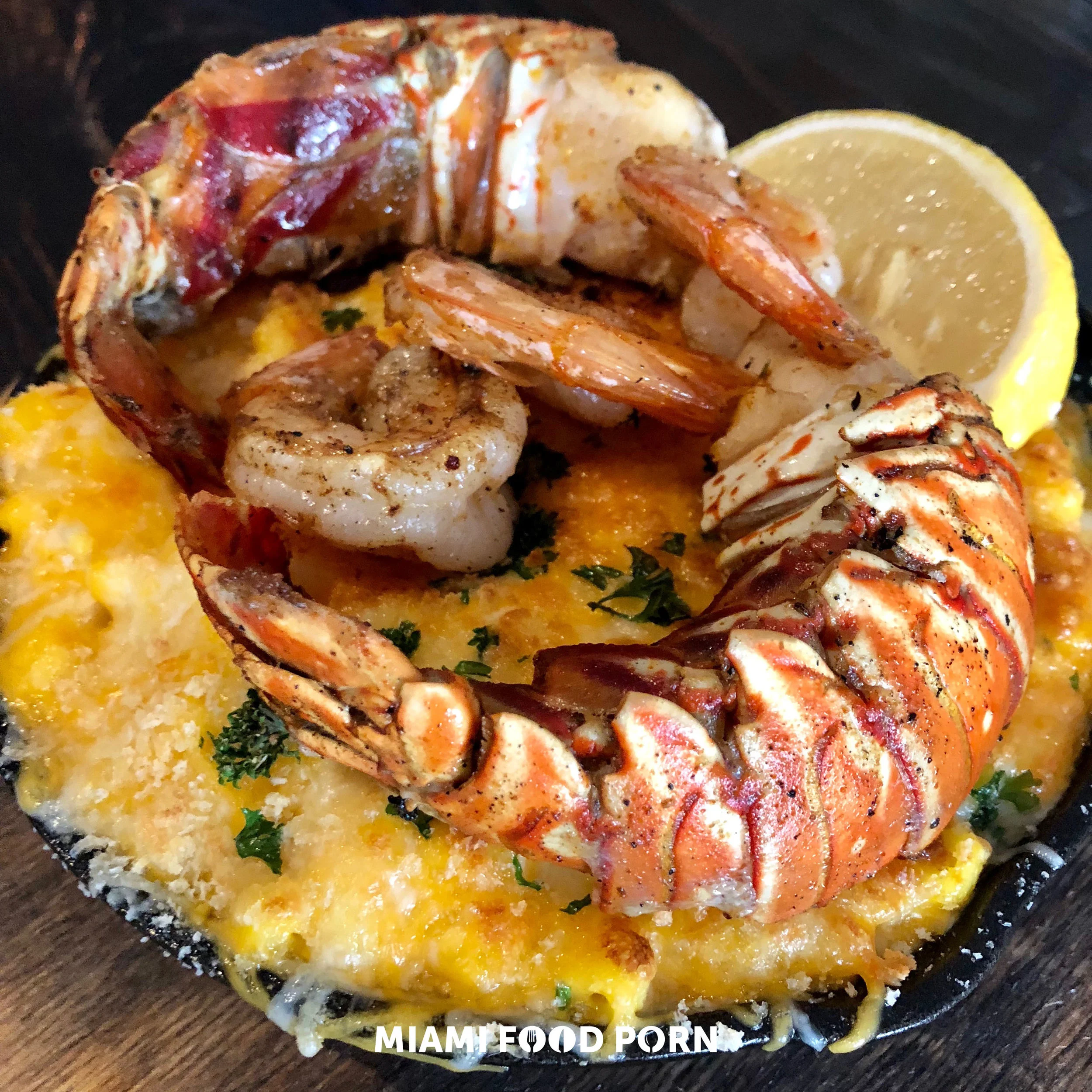 Seafood mac & Cheese