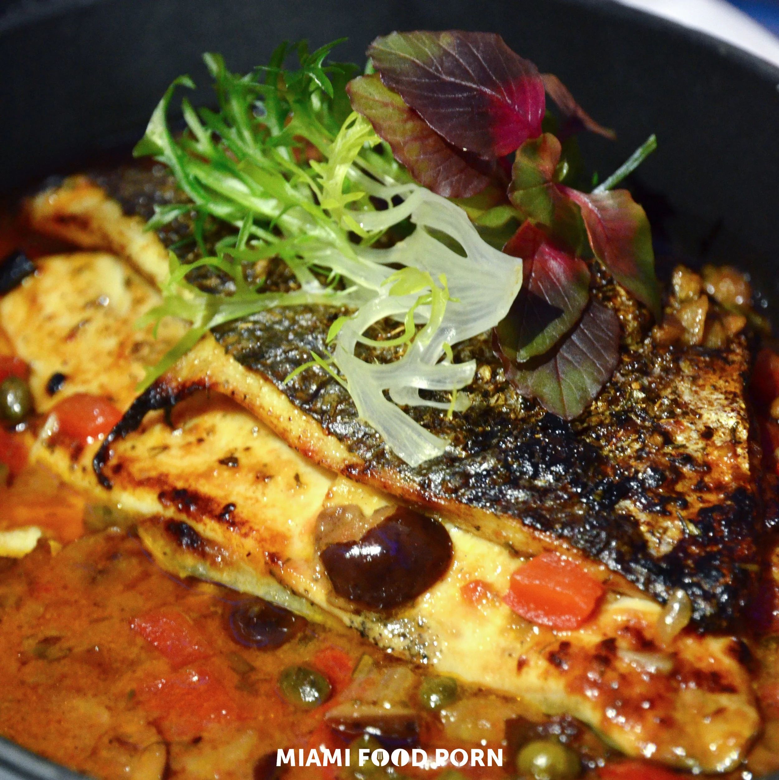 RED SEABREAM IN PARCHMENT