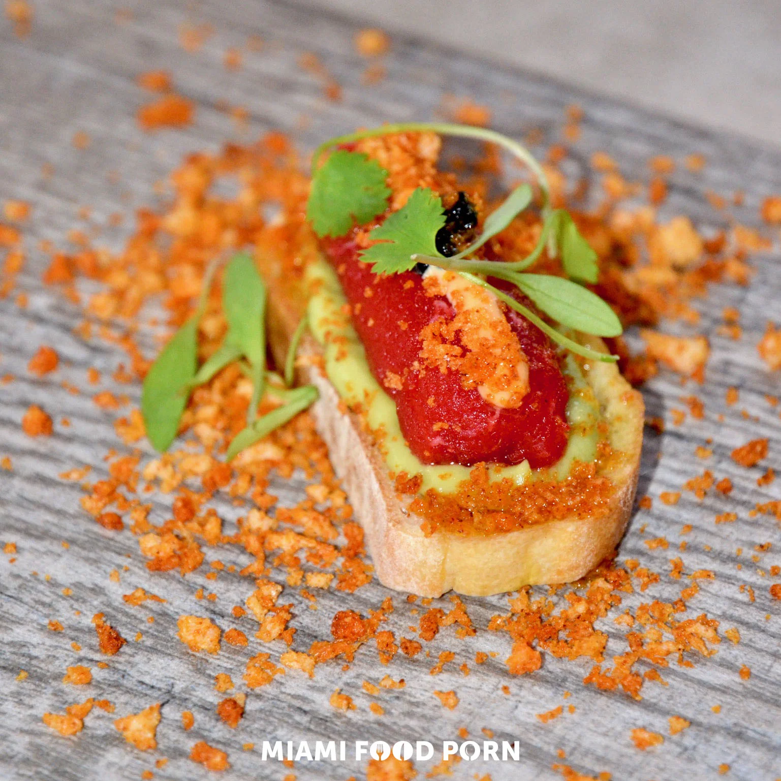Truffle tuna bites