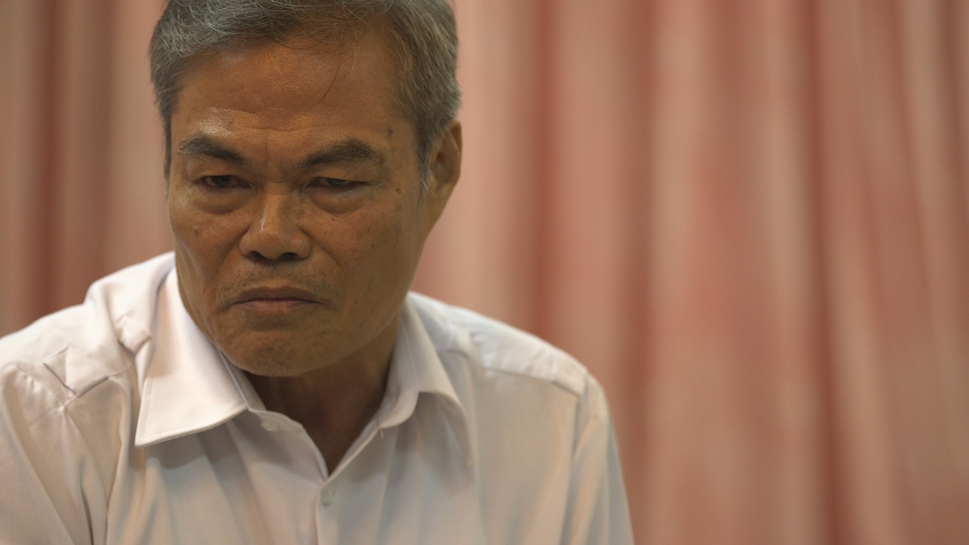 Mr. Xiem at the 2 Sides Project meeting in Ho Chi Minh City, December 2015. Photo courtesy Anthony Istrico.