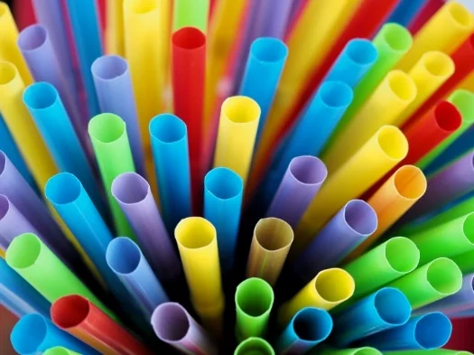 straws.jpg
