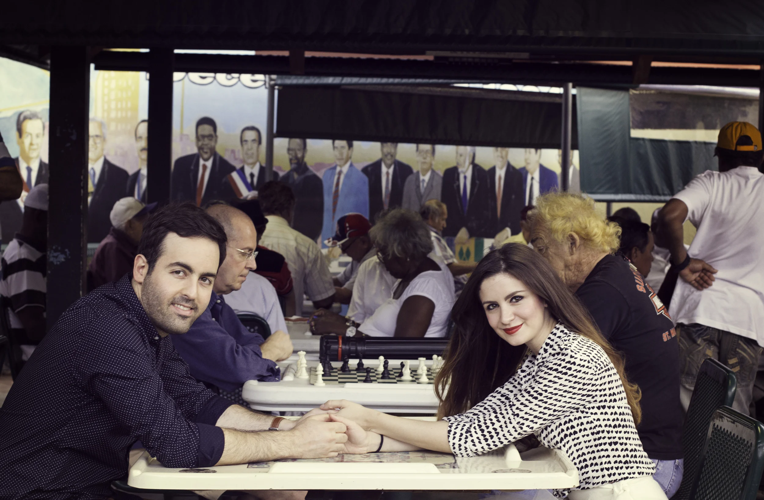 caro-hen-edited_4.jpg