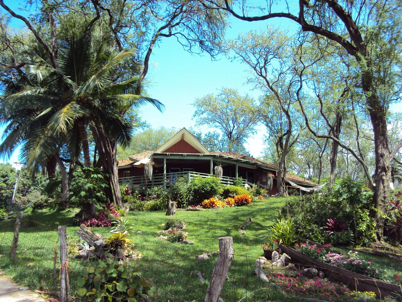 Maui Film Office Chooses Reel-Scout