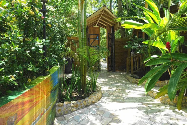 GardenofMary.jpg