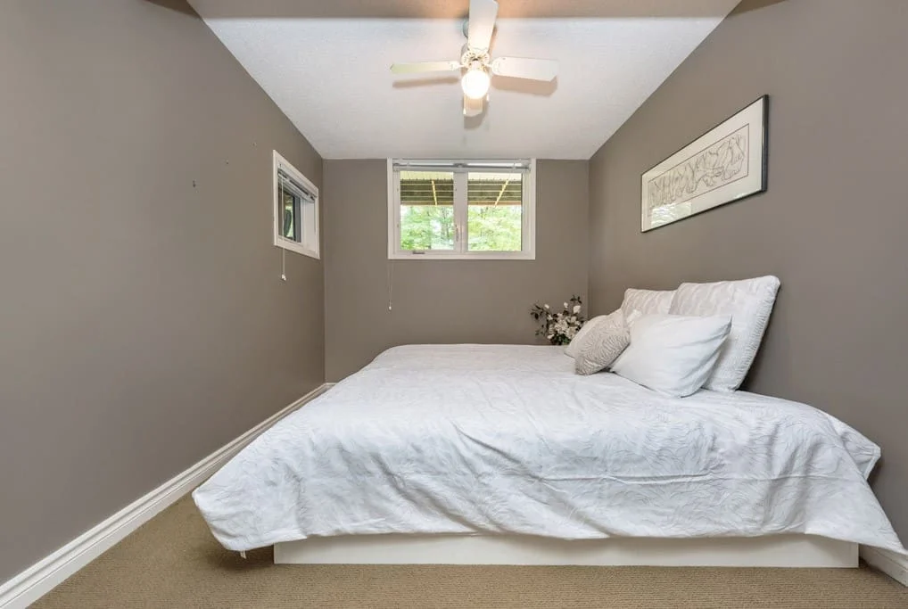 Bedroom 2 | AUTUMN EQUINOX RETREAT | shared accommodations - single bed