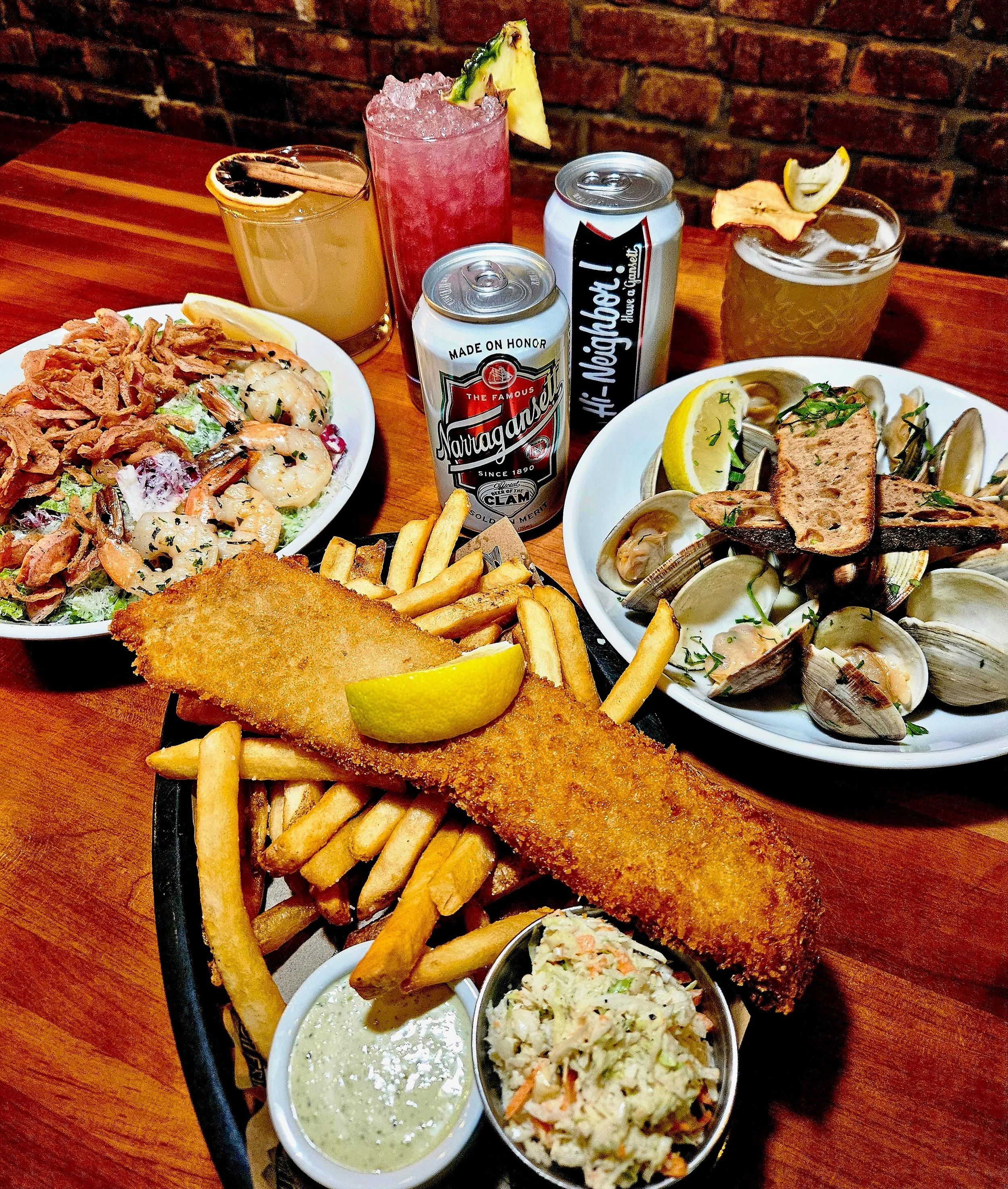 WHAT MORE COULD YOU POSSIBLY NEED?
✅ SUNNY DAY
✅ OUTDOOR DINING
✅ EXQUISITE COCKTAILS
✅ TWO HOUR HAPPY 
✅ WILD CAUGHT SEAFOOD
✅ ICE COLD BEER OPTIONS
✅ CURATED WINE LIST
✅ PROPER VIBE
✅ GREAT SERVICE

FRESH⚫️WILD-CAUGHT⚫️SUSTAINABLE