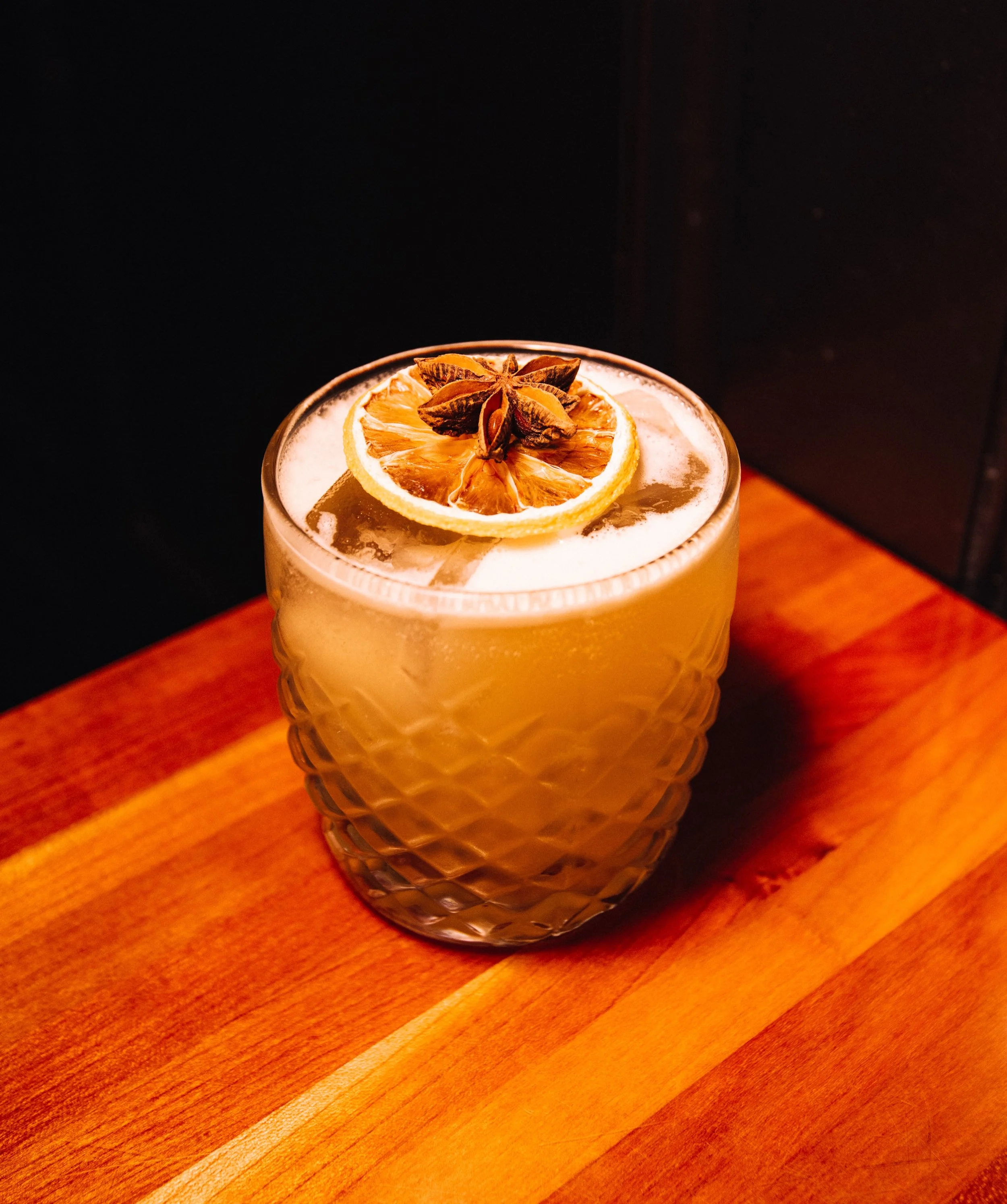 THERE&rsquo;S A MOMENT EVERY FALL WHEN THE AIR GETS COLDER, THE LIGHTS GET LOWER, AND SUDDENLY EVERYONE WANTS APPLE IN THEIR GLASS. WE AGREE. WE JUST DON&rsquo;T THINK APPLE SHOULD HAVE TO WORK ALONE.

PEAR OF APPLES 

AGED APPLE BRANDY
SPICED PEAR L