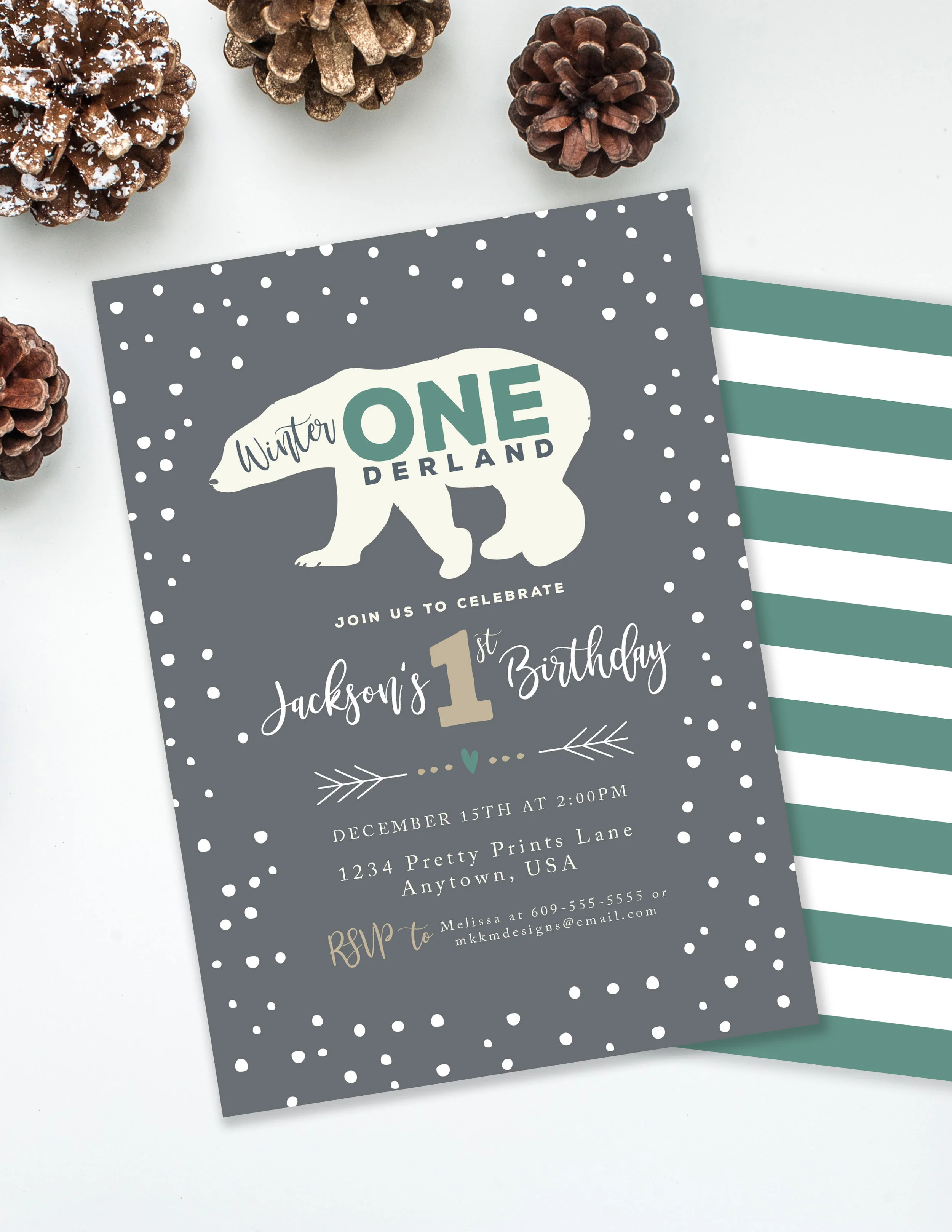 Make your party a winter ONEderland with this polar bear themed first birthday invitation. Choose your favorite color and get partying! // mkkmdesigns