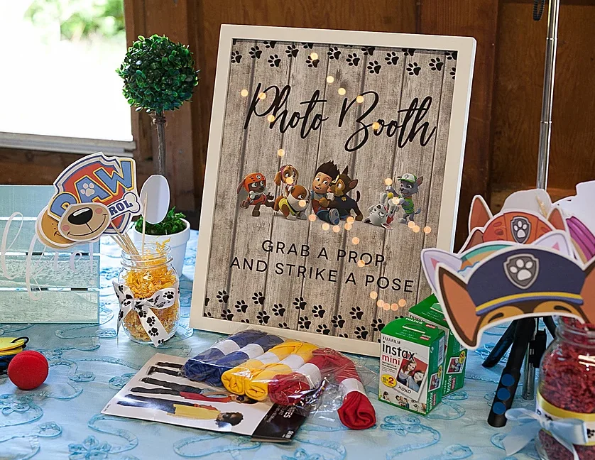Paw Patrol Photo Booth Sign - Download