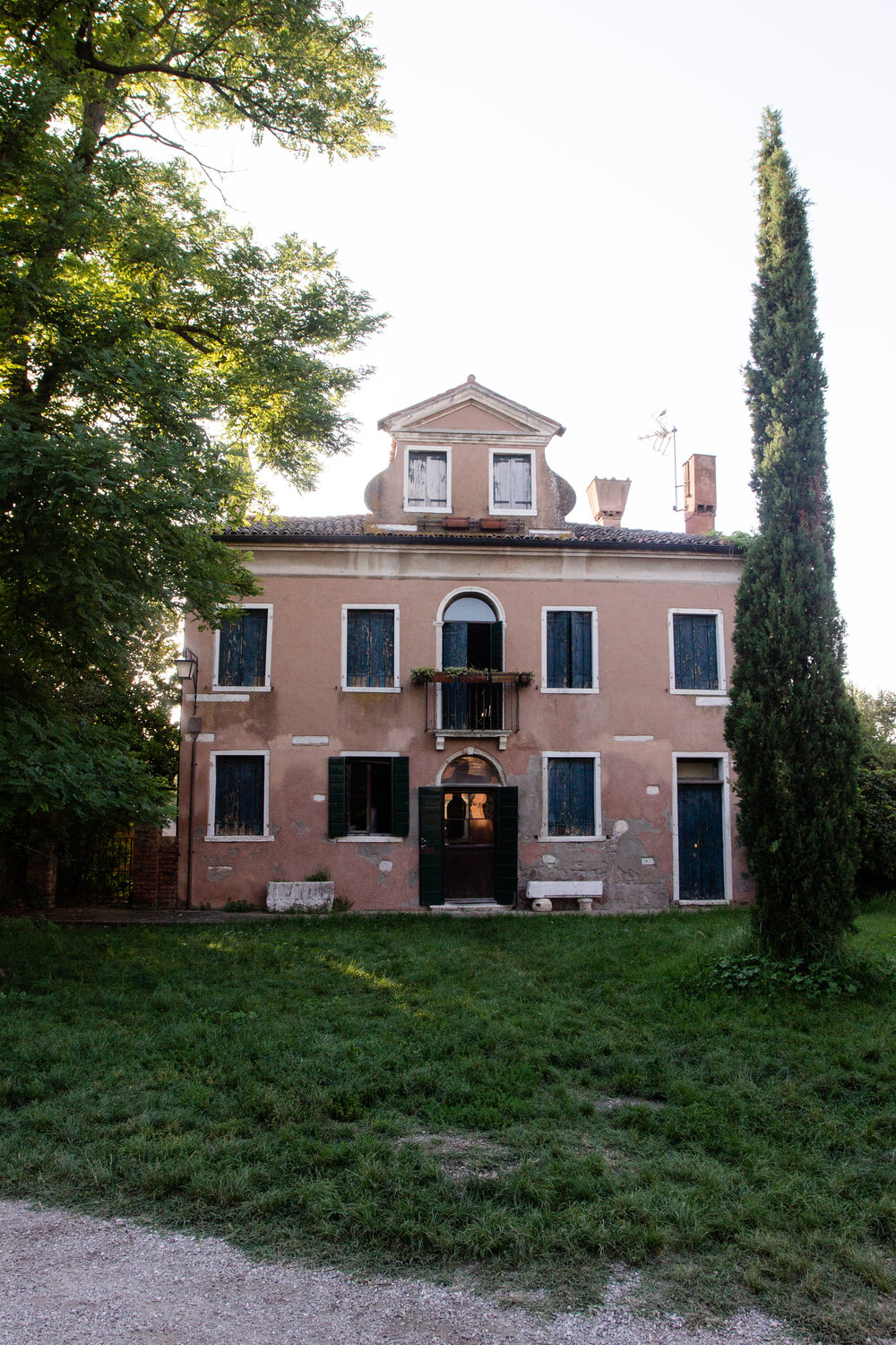 Torcello House, Venice Italy | merry-grace.com