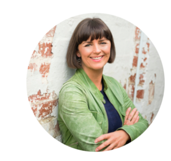 Susie Hopkins is a Registered Nurse, and has a Master’s in Public Health.She brings a unique blend of scientific western biomedical and complimentary approaches attaining greater wellbeing, stress reduction and learning to be more mindful. Join Susie from Thrive Services for Wellbeing for 20 minutes of semi-guided mindfulness meditation every Tuesday. Come and recharge. 