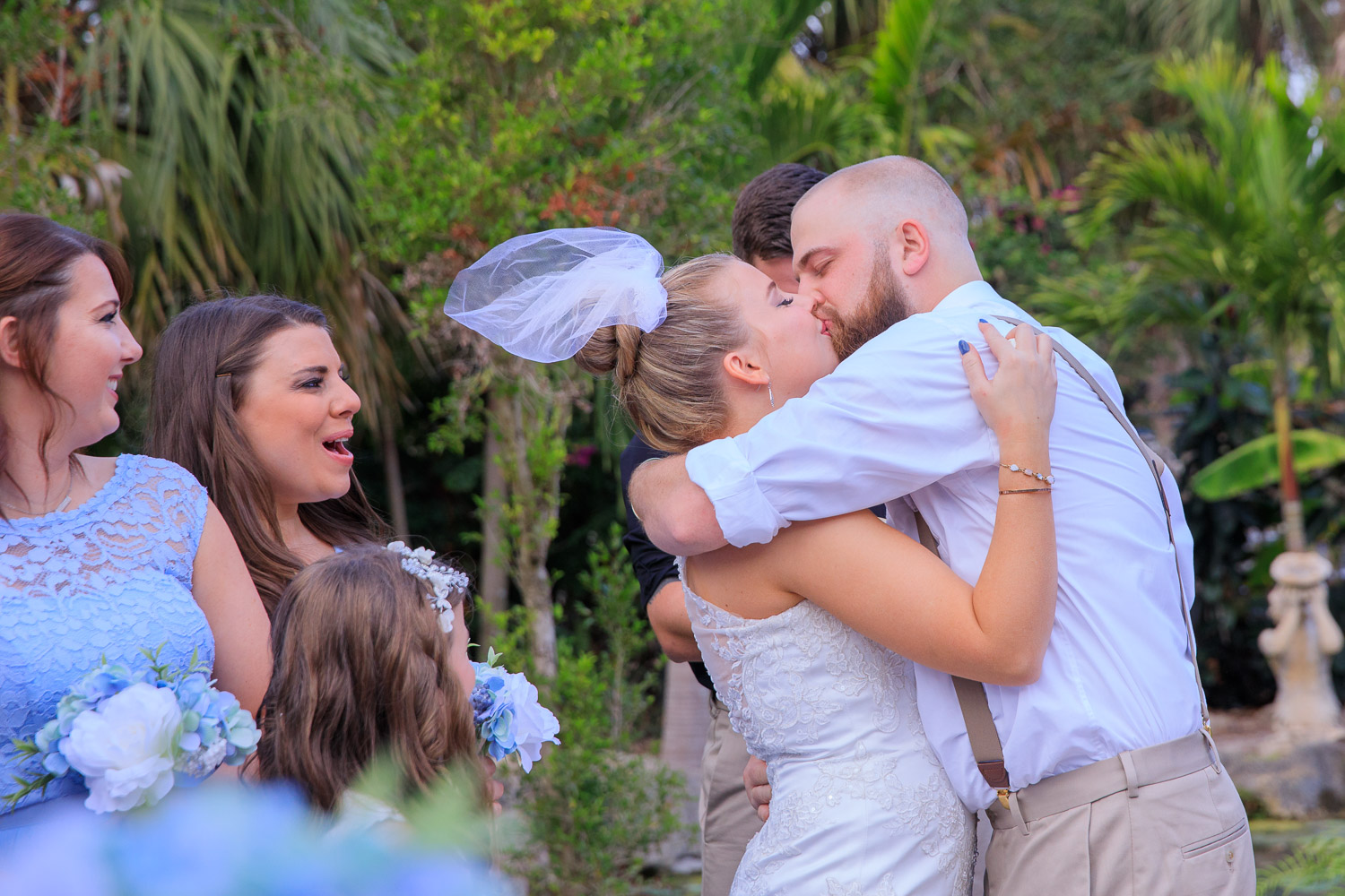   Steve McCarthy Photography: Premier SWFL Wedding Photographer serving all of SWFL  , from Tampa to Naples, Fort Myers Beach, Pine Island, Sanibel, Captiva and Marco Island and over to Miami and up to Delray Beach, including: Tampa, Sarasota, Venice