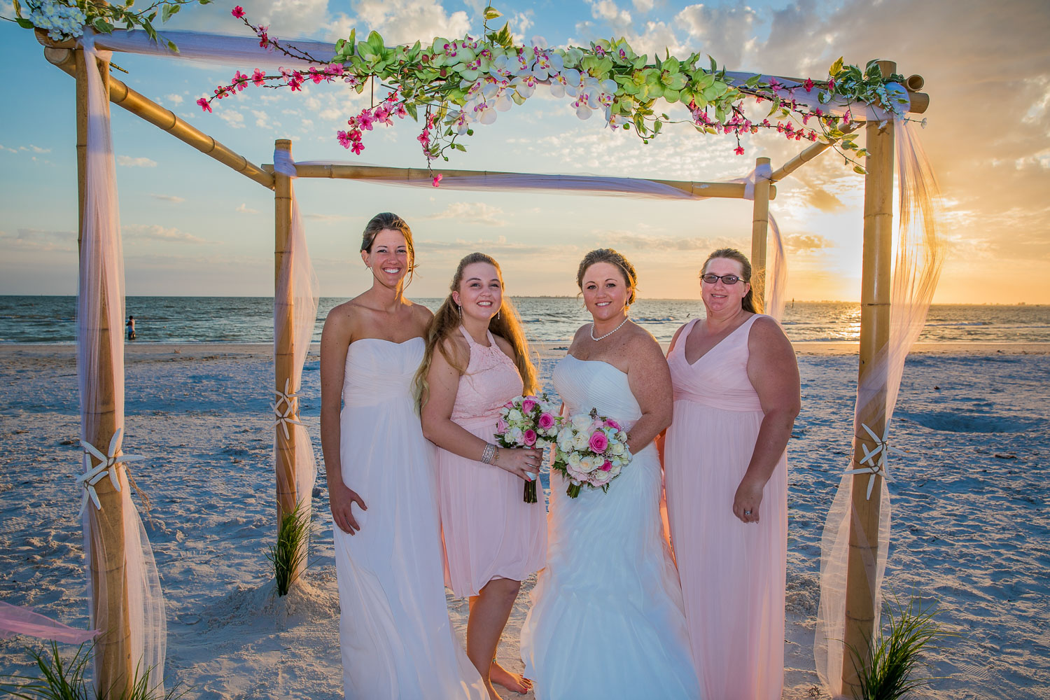   Steve McCarthy Photography: Premier SWFL Wedding Photographer serving all of SWFL , from Tampa to Naples, Fort Myers Beach, Pine Island, Sanibel, Captiva and Marco Island and over to Miami and up to Delray Beach, including: Tampa, Sarasota, Venice,