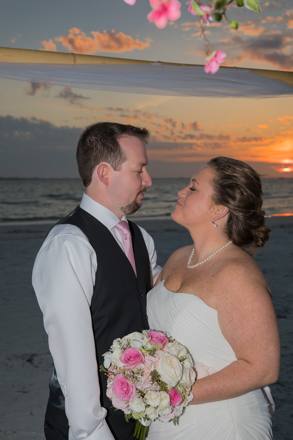   Steve McCarthy Photography: Premier SWFL Wedding Photographer serving all of SWFL , from Tampa to Naples, Fort Myers Beach, Pine Island, Sanibel, Captiva and Marco Island and over to Miami and up to Delray Beach, including: Tampa, Sarasota, Venice,