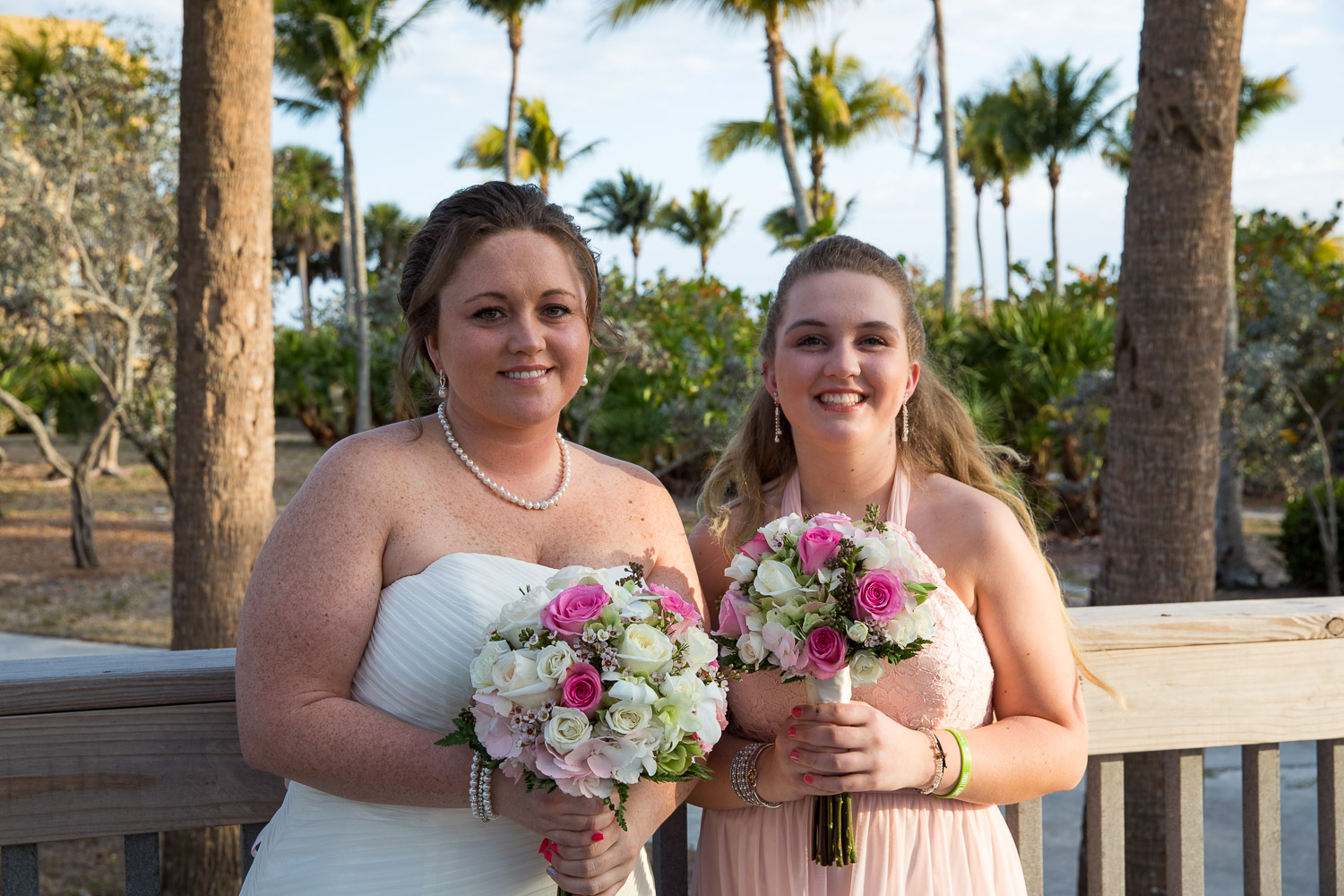   Steve McCarthy Photography: Premier SWFL Wedding Photographer serving all of SWFL , from Tampa to Naples, Fort Myers Beach, Pine Island, Sanibel, Captiva and Marco Island and over to Miami and up to Delray Beach, including: Tampa, Sarasota, Venice,