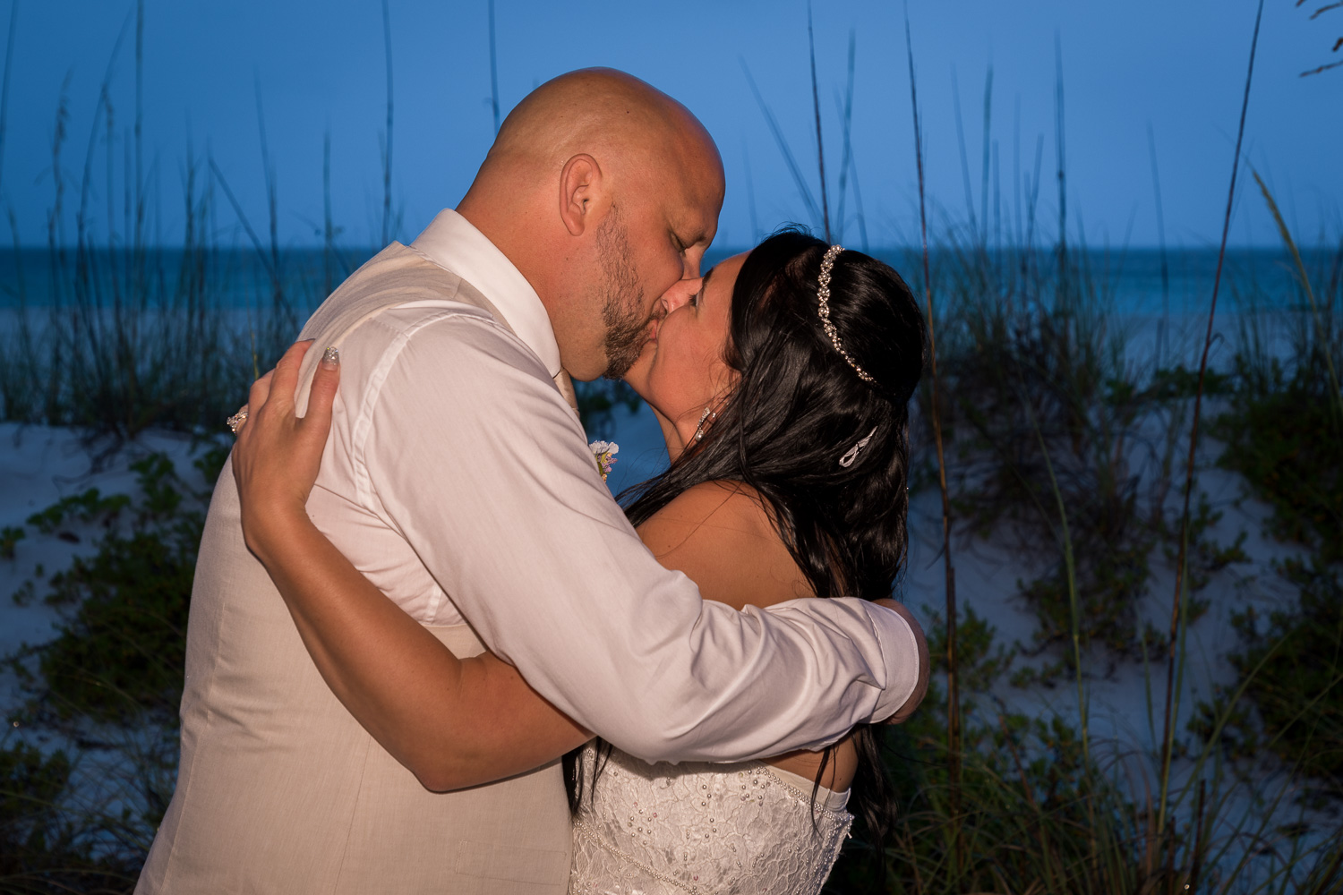   Steve McCarthy Photography: Premier SWFL Wedding Photographer serving all of SWFL,  from Tampa to Naples, Fort Myers Beach, Pine Island, Sanibel, Captiva and Marco Island and over to Miami and up to Delray Beach, including: Tampa, Sarasota, Venice,