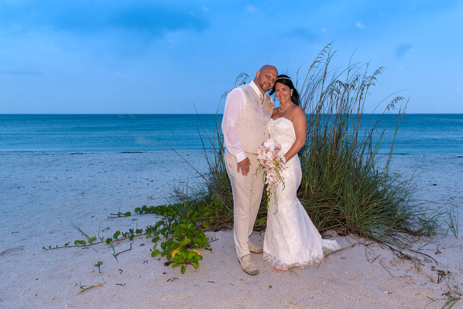   Steve McCarthy Photography: Premier SWFL Wedding Photographer serving all of SWFL,  from Tampa to Naples, Fort Myers Beach, Pine Island, Sanibel, Captiva and Marco Island and over to Miami and up to Delray Beach, including: Tampa, Sarasota, Venice,