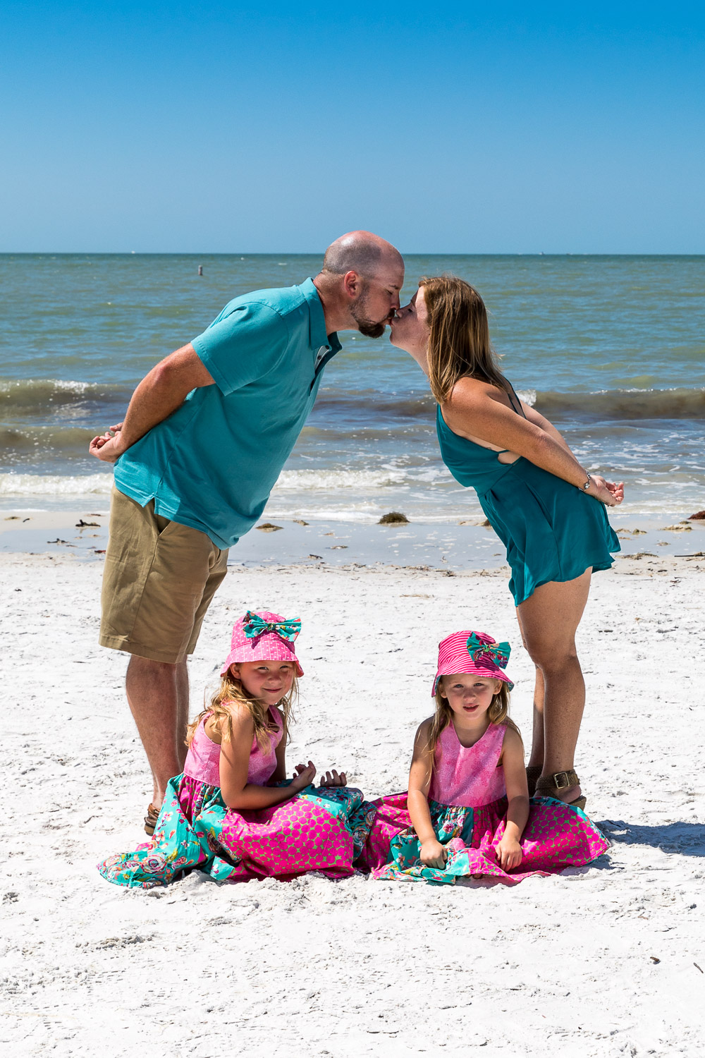   Steve McCarthy Photography: Premier SWFL Wedding Photographer serving all of SWFL,  from Tampa to Naples, Fort Myers Beach, Pine Island, Sanibel, Captiva and Marco Island and over to Miami and up to Delray Beach, including: Tampa, Sarasota, Venice,