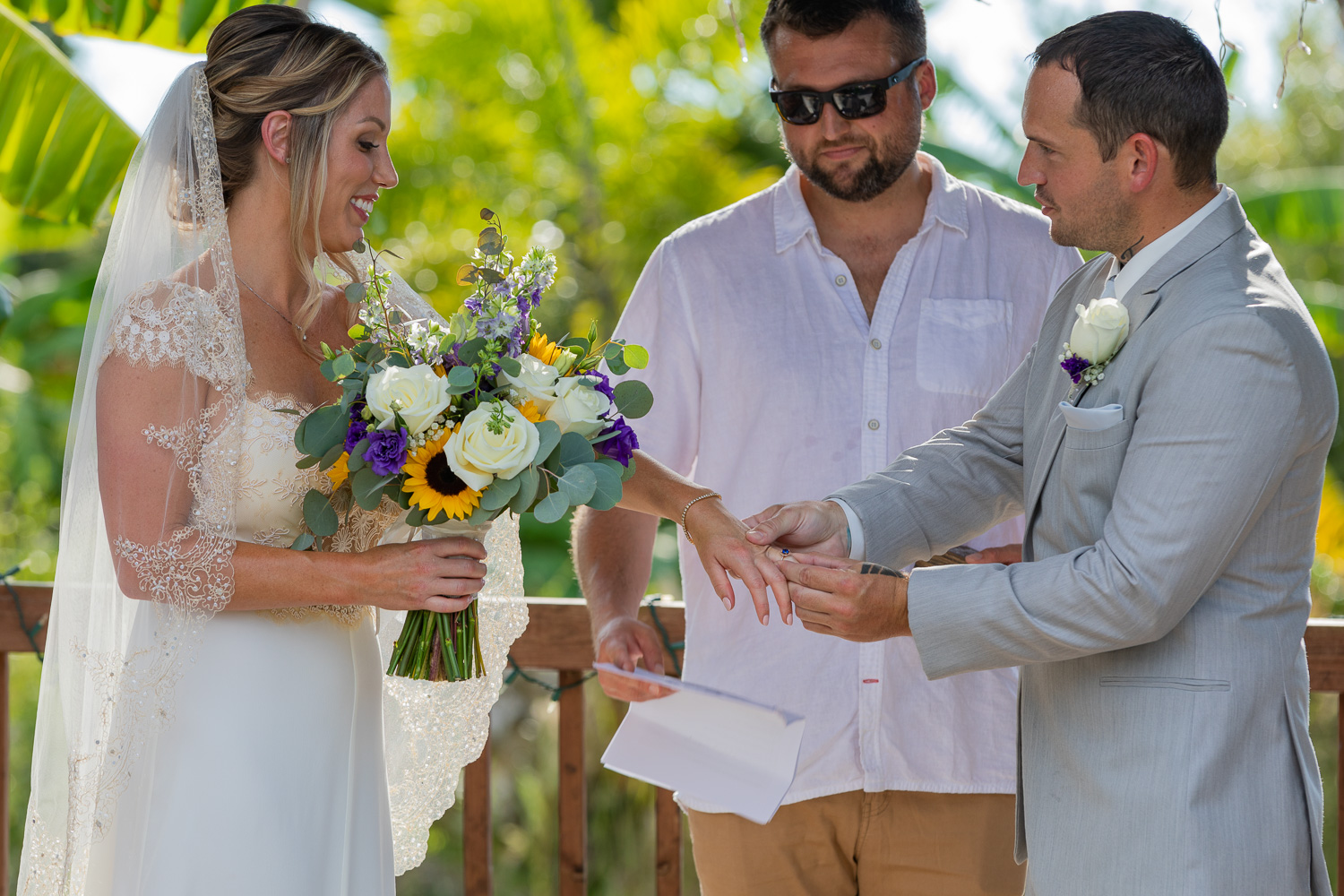   Steve McCarthy Photography: Premier SWFL Wedding Photographer serving all of SWFL,  from Tampa to Naples, Fort Myers Beach, Pine Island, Sanibel, Captiva and Marco Island and over to Miami and up to Delray Beach, including: Tampa, Sarasota, Venice,