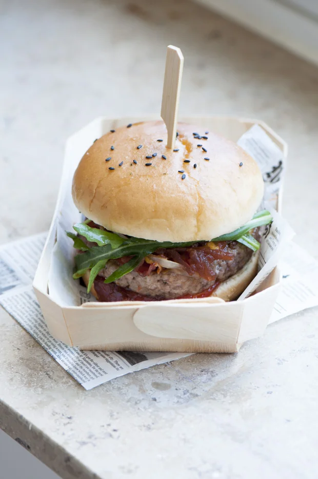 beef-burger-beetrot-relish-38.jpg