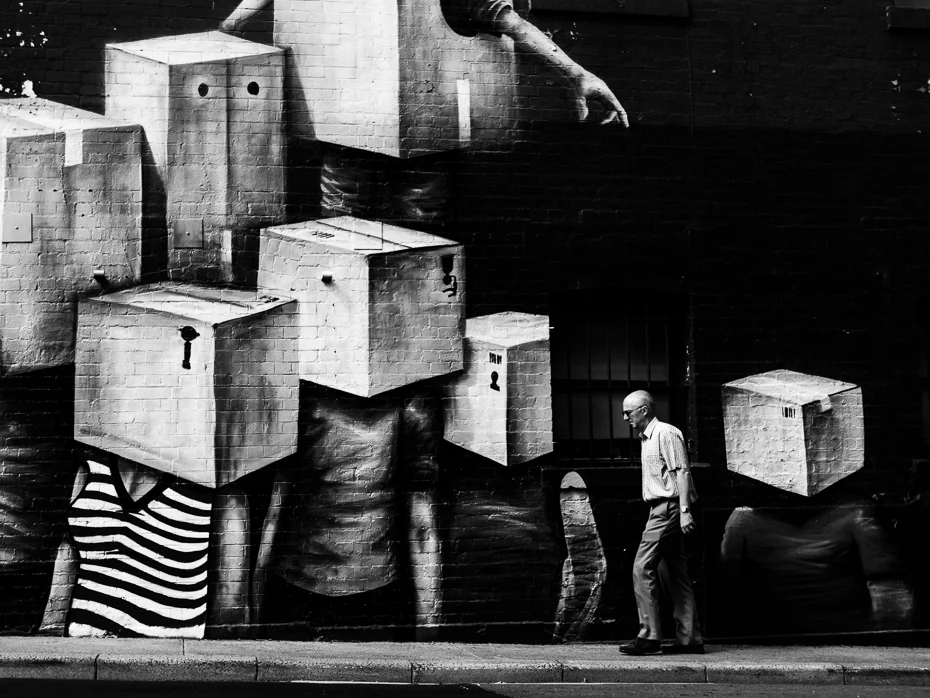 mONOTONE-3.jpg