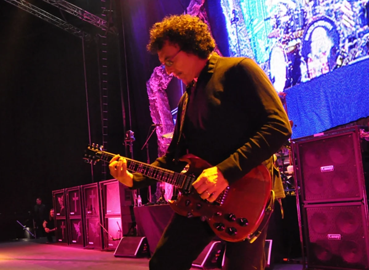 Iommi.jpg