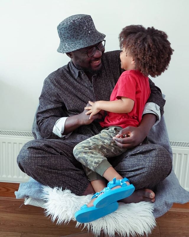 Love Lockdown ❤️ Father's Day vibes are everyday vibes in our crib ✌🏾
👨&zwj;👦
📸: @special_karli
Here come the hashtags.... #EveryoneGetsAHashtag #Family #FamilyGoals #MixedFamily #LookAtUS #FineFamily #NoHateAppreciate #dublin #ireland #dadgoals 