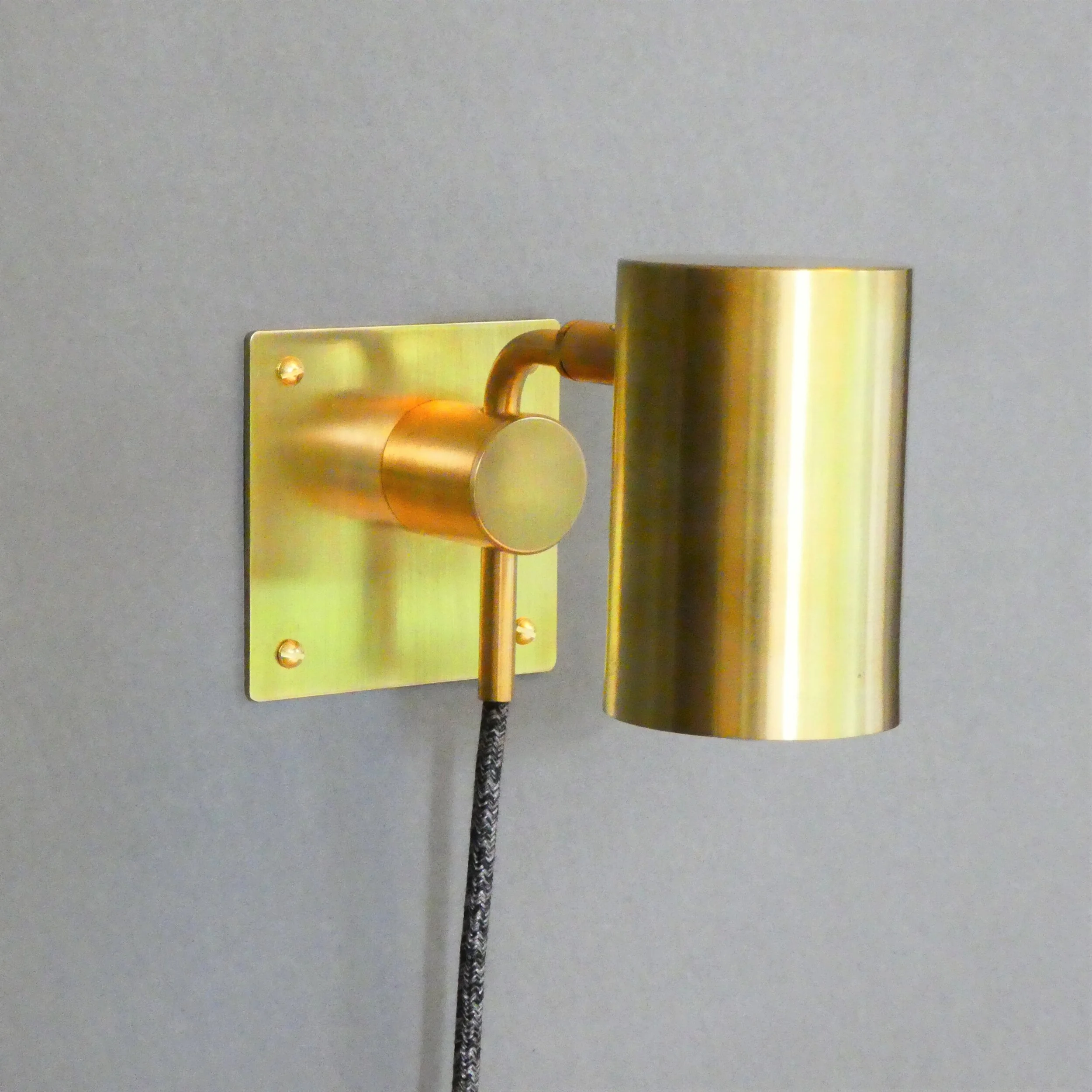 Marcel Wall Lamp / brass