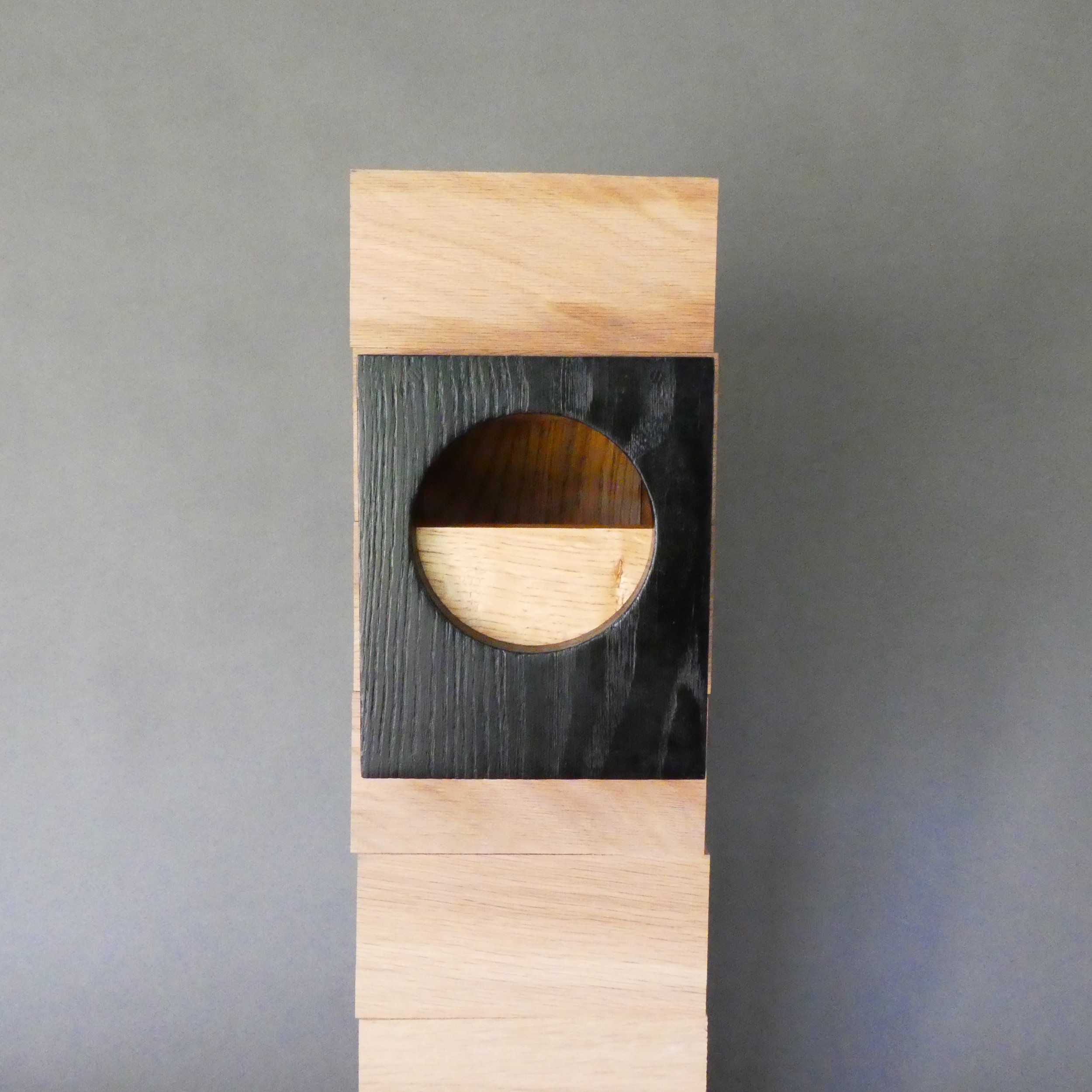 Circles Robin Birdbox - Blackened Oak