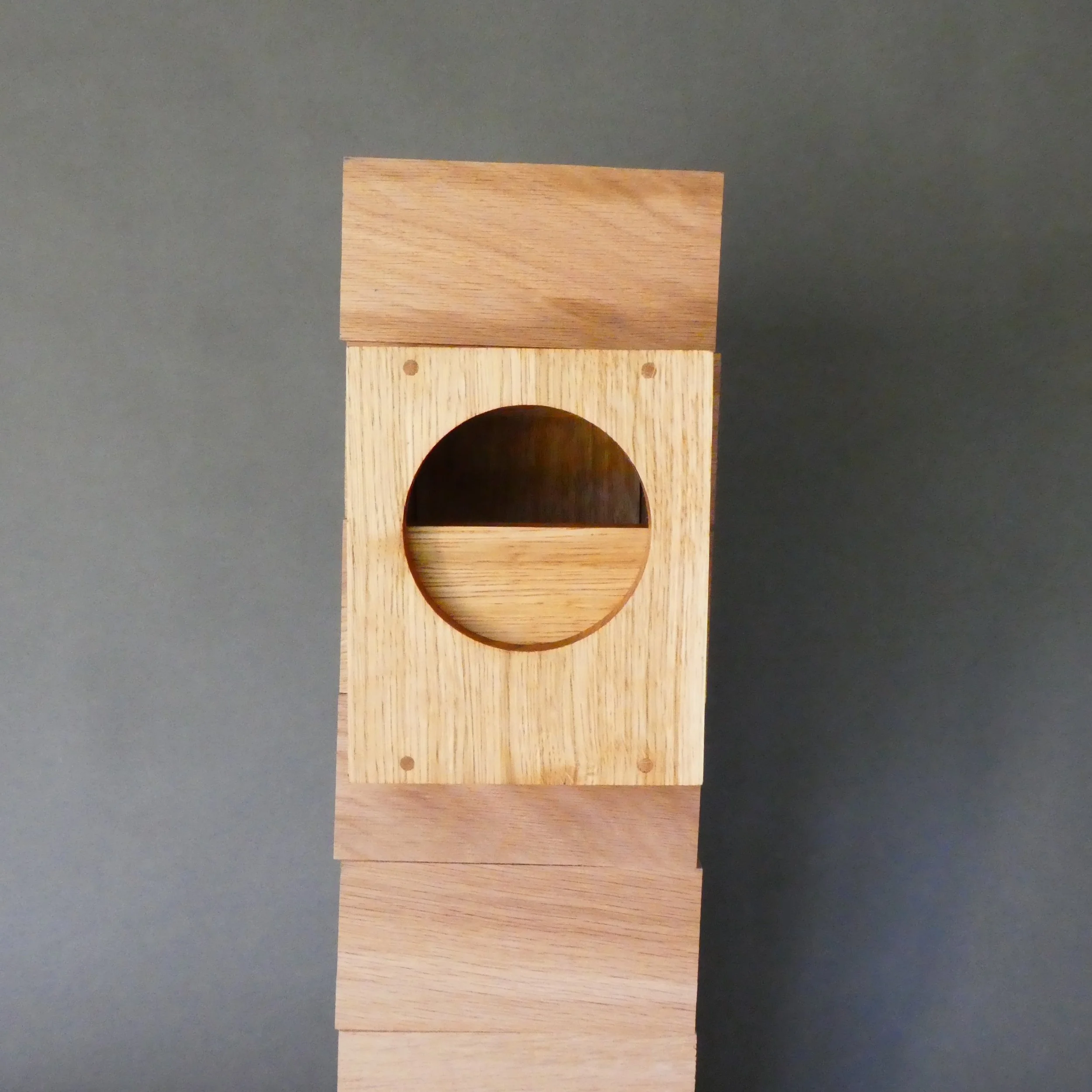 Circles Robin Birdbox - Natural Oak