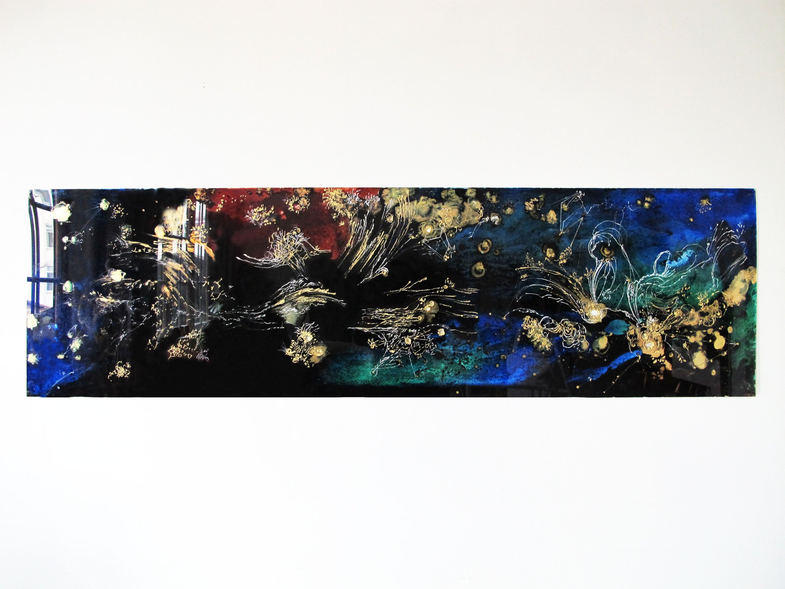  PLASMA SUBATOMIQUE (2022) Peinture et techniques mixtes sur plexiglas  50 x 180 cm 3500 euros 